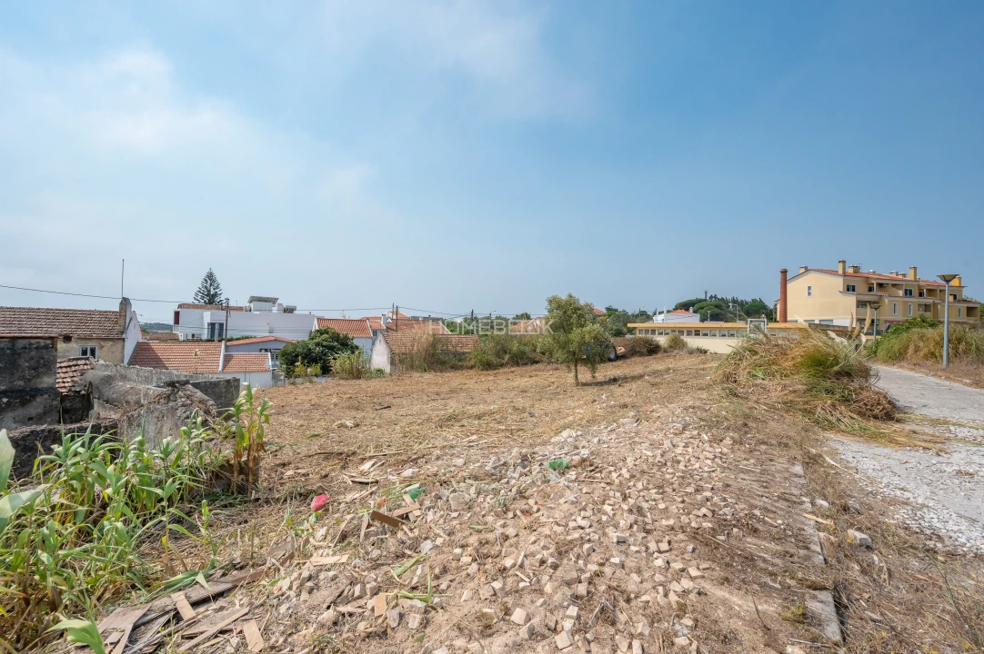 Terreno para Venda em Agualva e Mira-Sintra Foto 6
