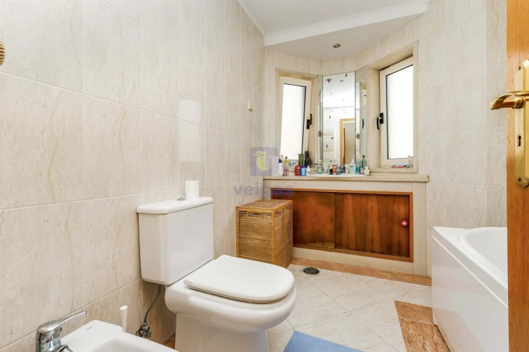 Apartamento T3 para Venda em Ramada e Caneças Foto 13