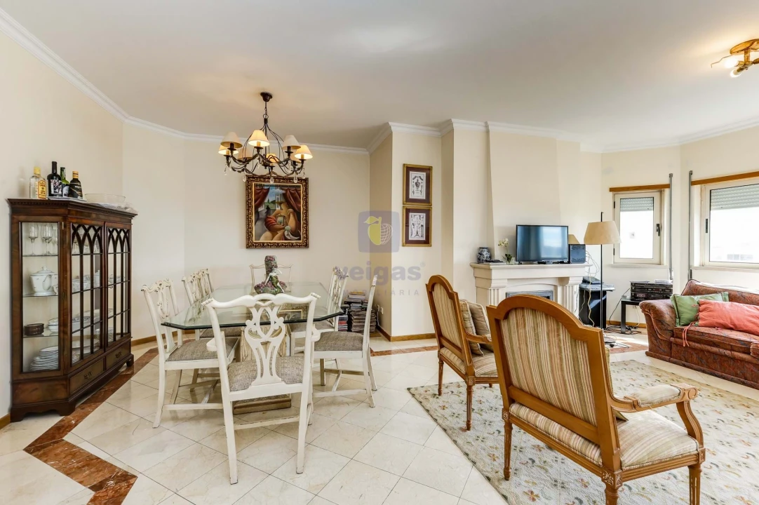 Apartamento T3 para Venda em Ramada e Caneças Foto 6