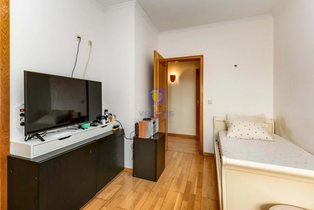 Apartamento T3 para Venda em Ramada e Caneças Foto 10