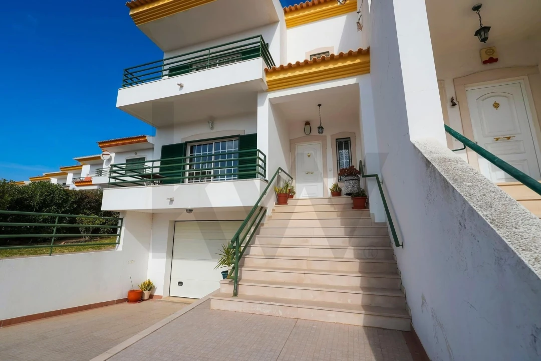 Moradia T2 para Venda em Albufeira e Olhos de Água Foto 7