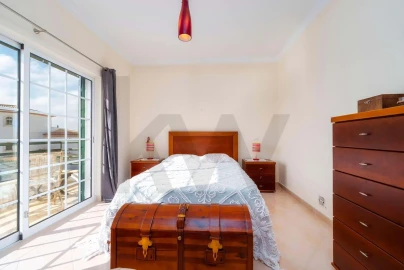 Moradia T2 para Venda em Albufeira e Olhos de Água