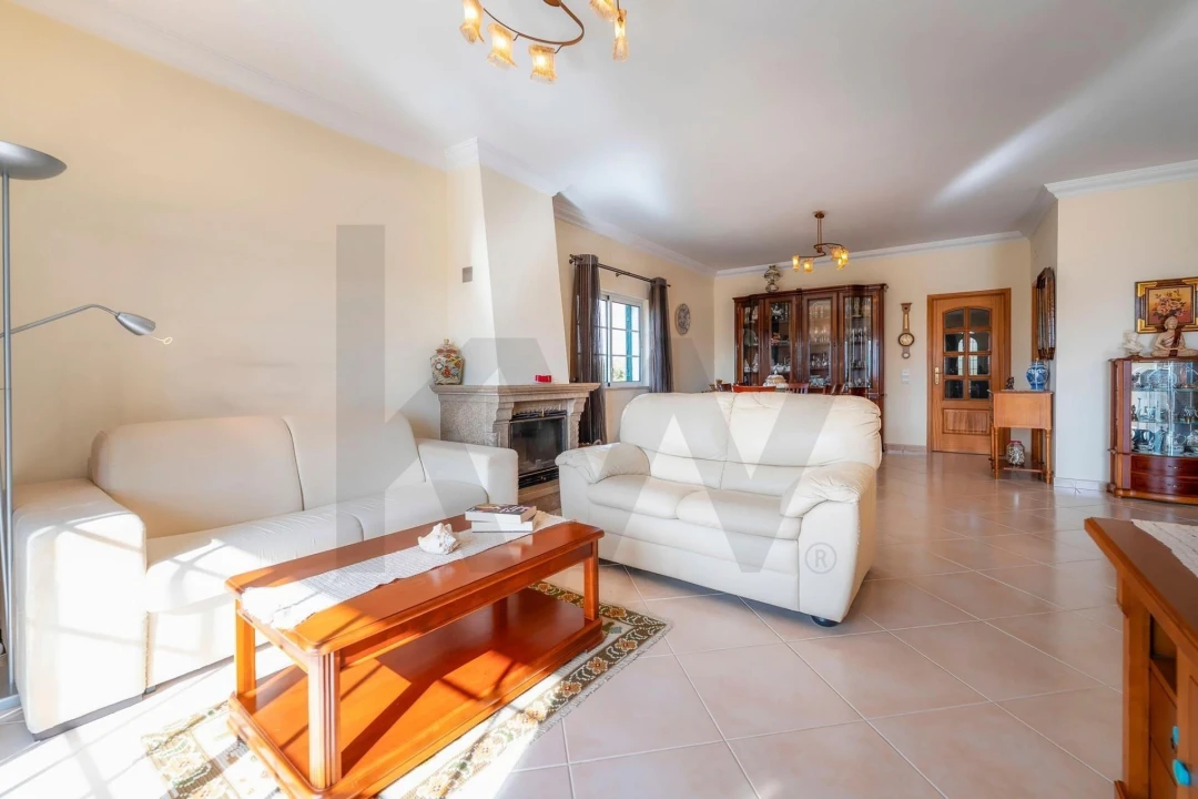 Moradia T2 para Venda em Albufeira e Olhos de Água Foto 23