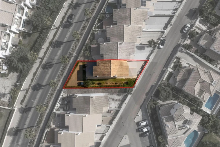 Moradia T2 para Venda em Albufeira e Olhos de Água Foto 77