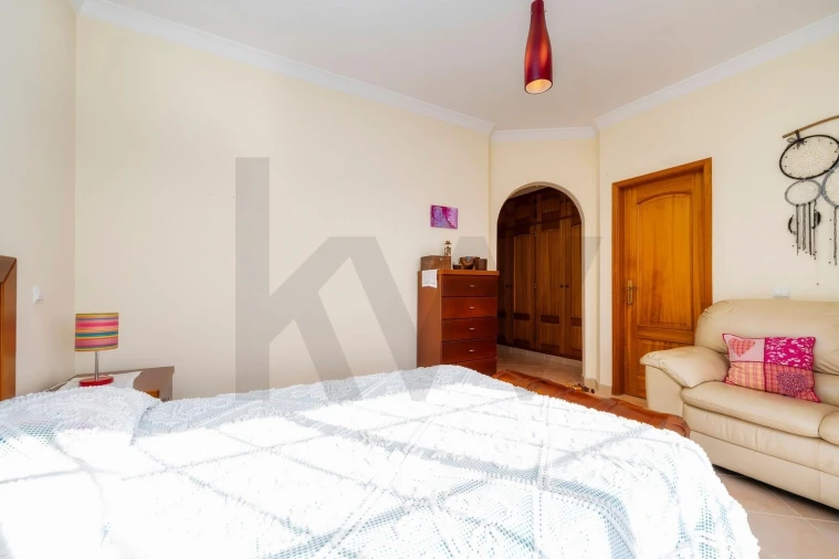 Moradia T2 para Venda em Albufeira e Olhos de Água Foto 40