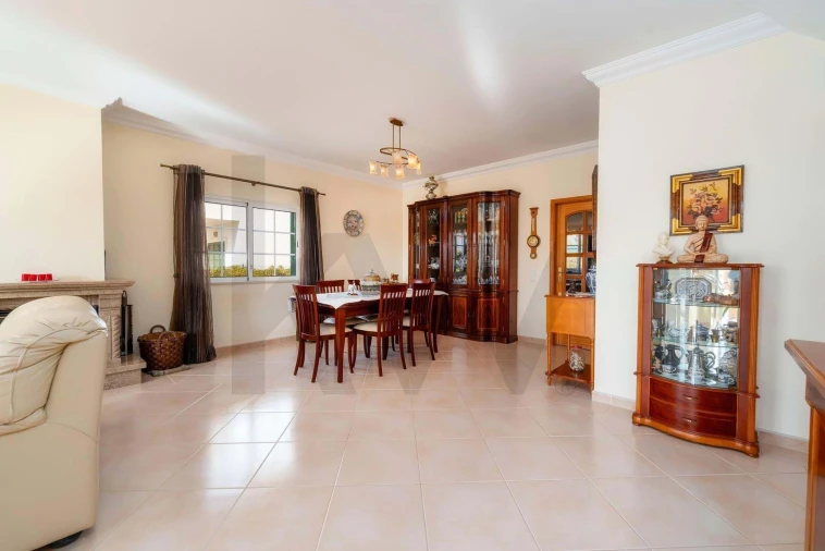 Moradia T2 para Venda em Albufeira e Olhos de Água Foto 14