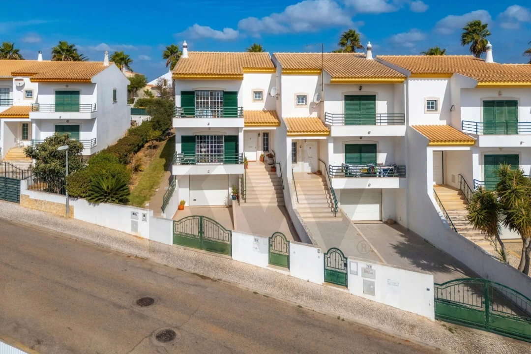 Moradia T2 para Venda em Albufeira e Olhos de Água Foto 81
