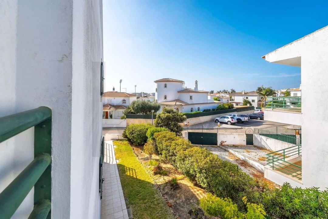 Moradia T2 para Venda em Albufeira e Olhos de Água Foto 58