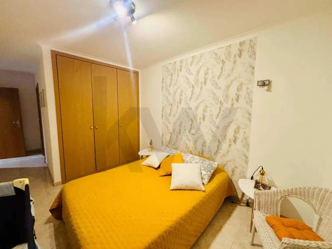 Apartamento T3 para Arrendamento férias em Portimão Foto 8