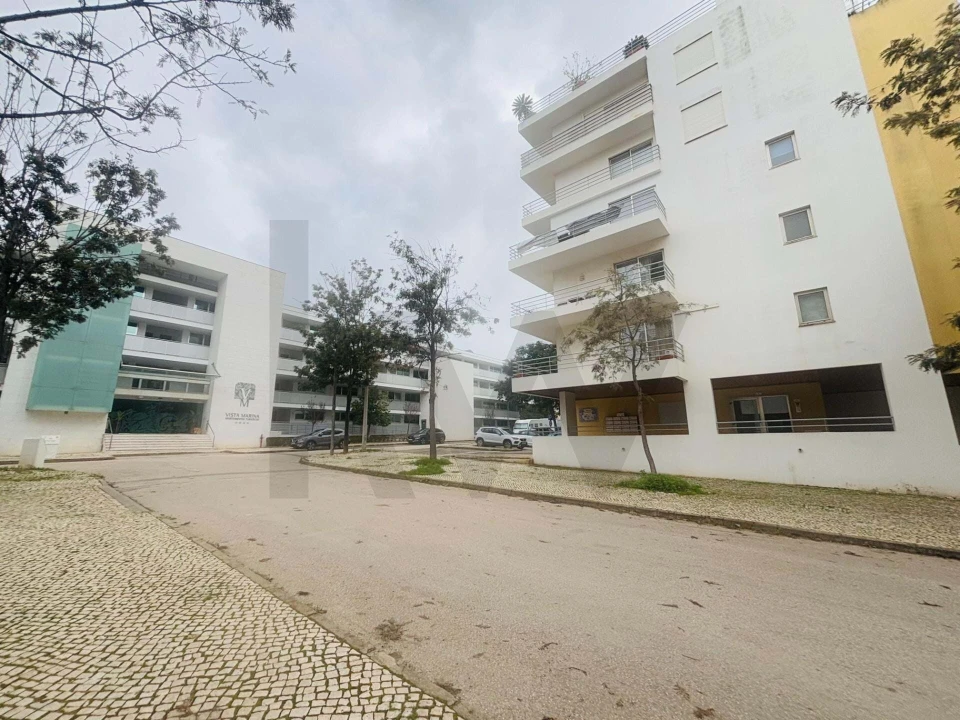 Apartamento T3 para Arrendamento férias em Portimão Foto 32