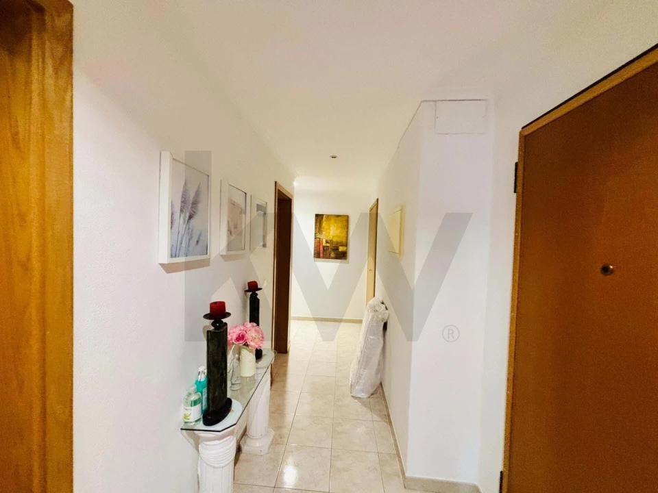 Apartamento T3 para Arrendamento férias em Portimão Foto 11