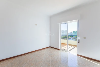 Apartamento T3 para Venda em Quarteira