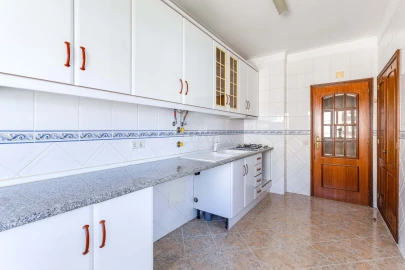 Apartamento T3 para Venda em Quarteira