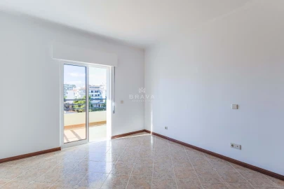 Apartamento T3 para Venda em Quarteira