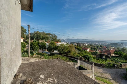Moradia T3 para Venda em Vila de Punhe