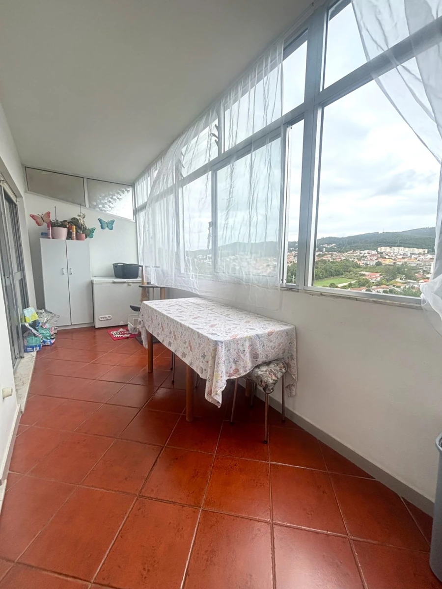 Apartamento T2 para Venda em Fânzeres e São Pedro da Cova Foto 18