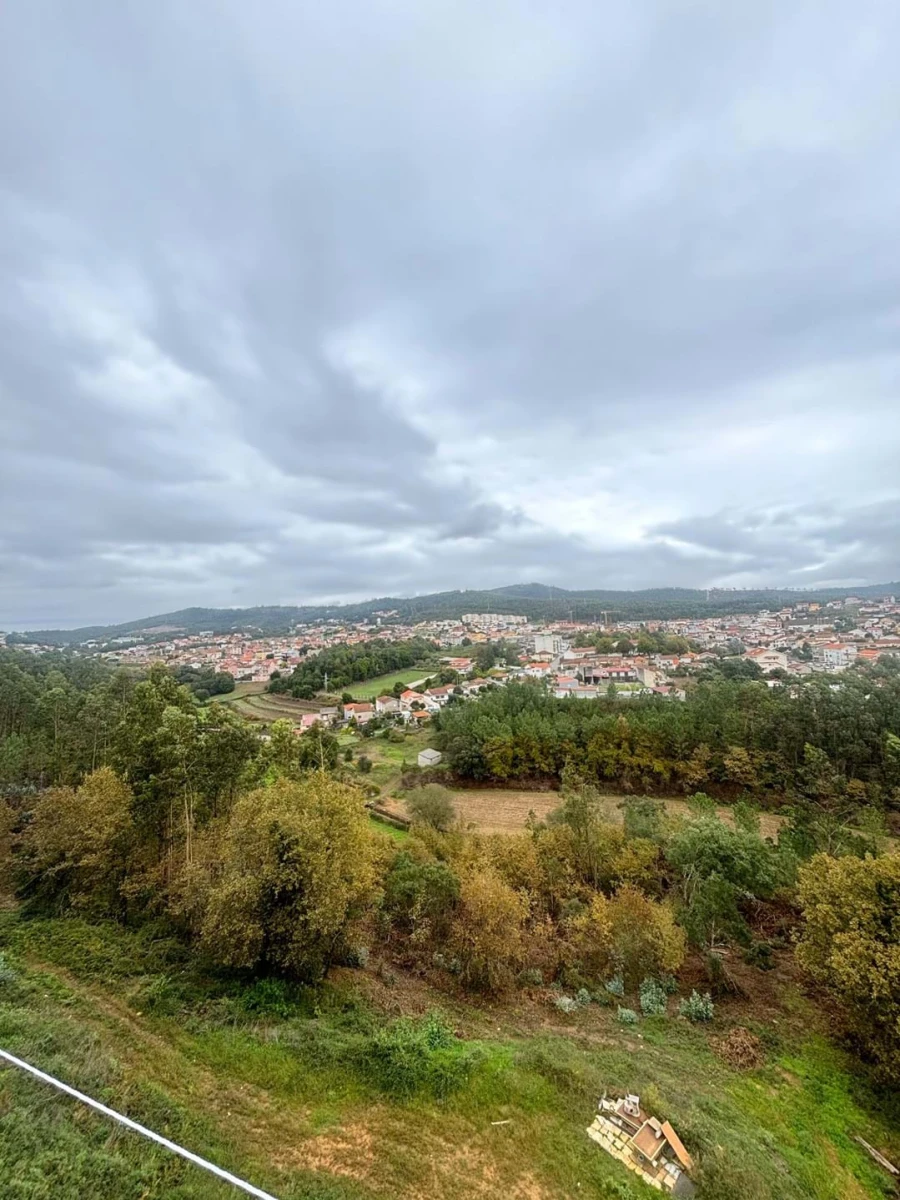 Apartamento T2 para Venda em Fânzeres e São Pedro da Cova Foto 13
