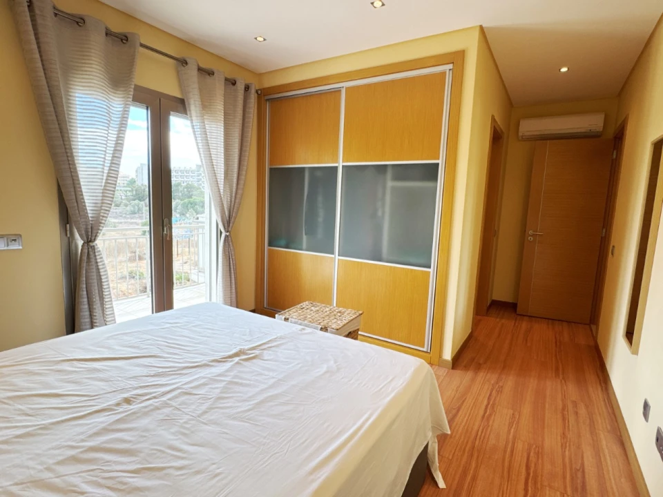 Apartamento T2 para Venda em Albufeira e Olhos de Água Foto 16