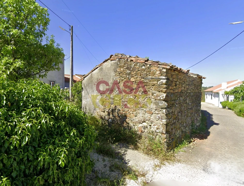 Moradia T3 para Venda em Cardigos Foto 7