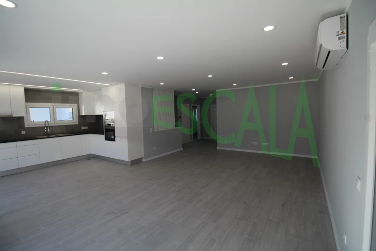 Moradia T4 para Venda em Cartaxo e Vale da Pinta Foto 12