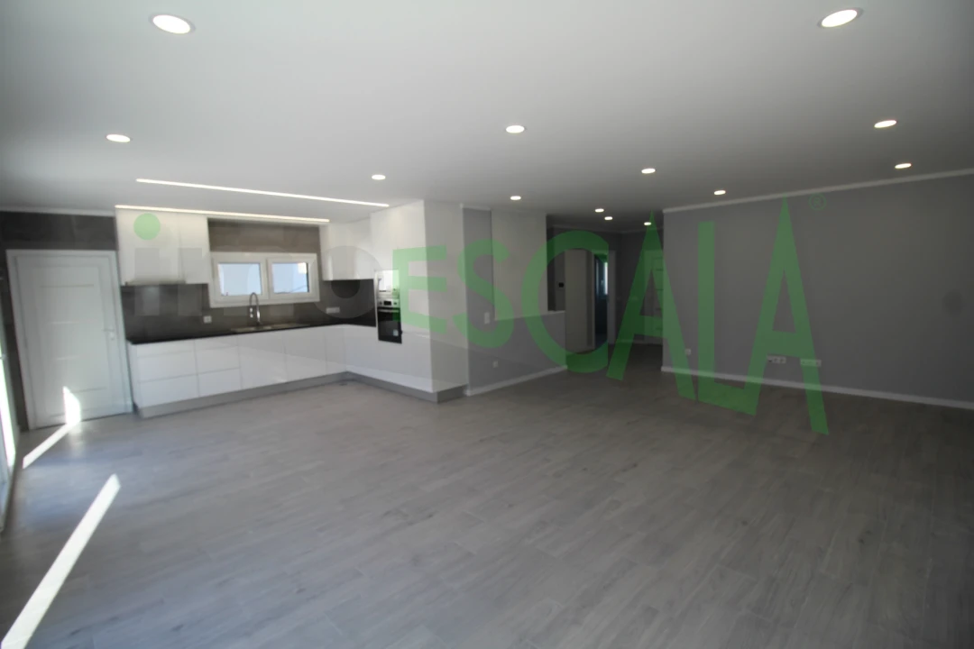 Moradia T4 para Venda em Cartaxo e Vale da Pinta Foto 13