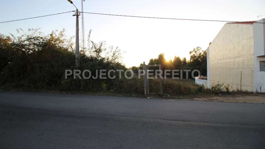 Terreno para Venda em Grijó e Sermonde Foto 4