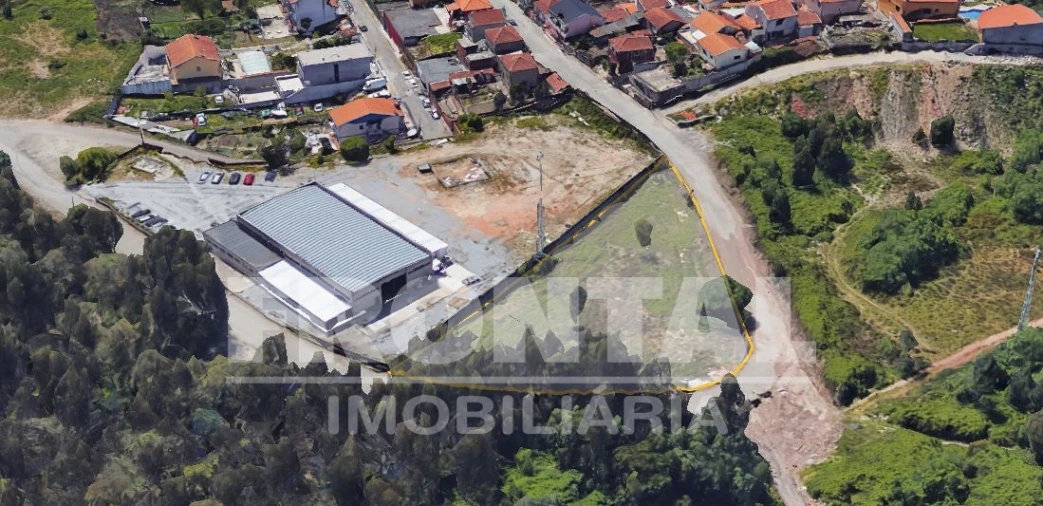 Terreno para Venda em Fânzeres e São Pedro da Cova Foto 6