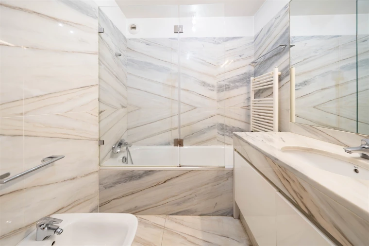 Apartamento T3 para Arrendamento em Urgezes Foto 15