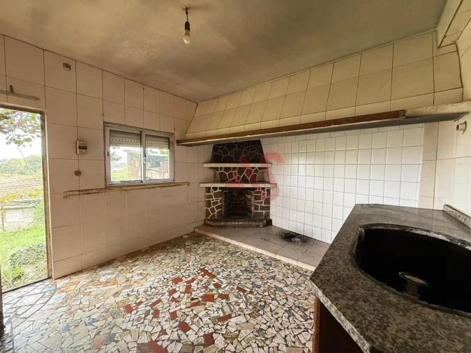 Moradia T2 para Venda em Agrela Foto 2