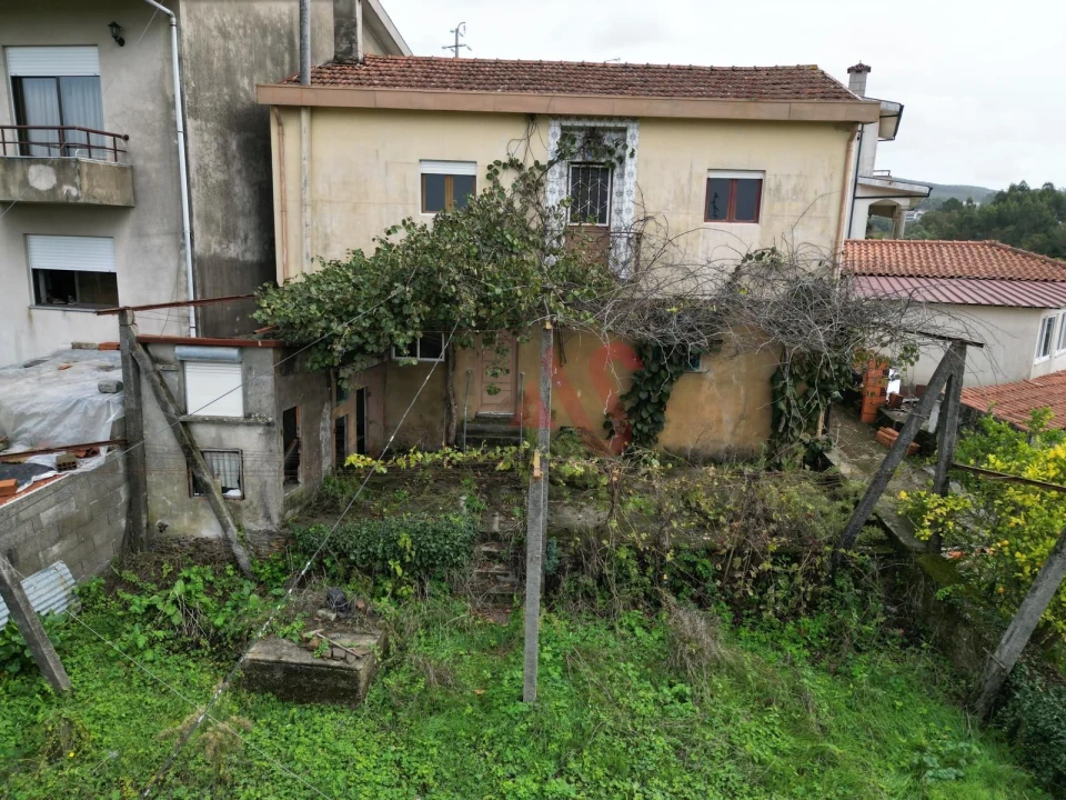 Moradia T2 para Venda em Agrela Foto 13