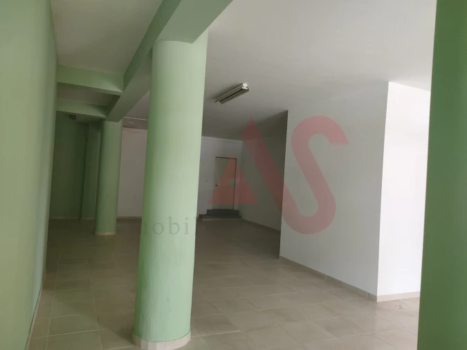 Loja para Venda em Fermentões Foto 3