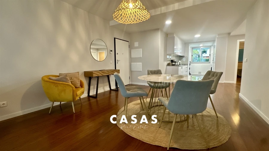 Apartamento T2 para Arrendamento em São Martinho Foto 4