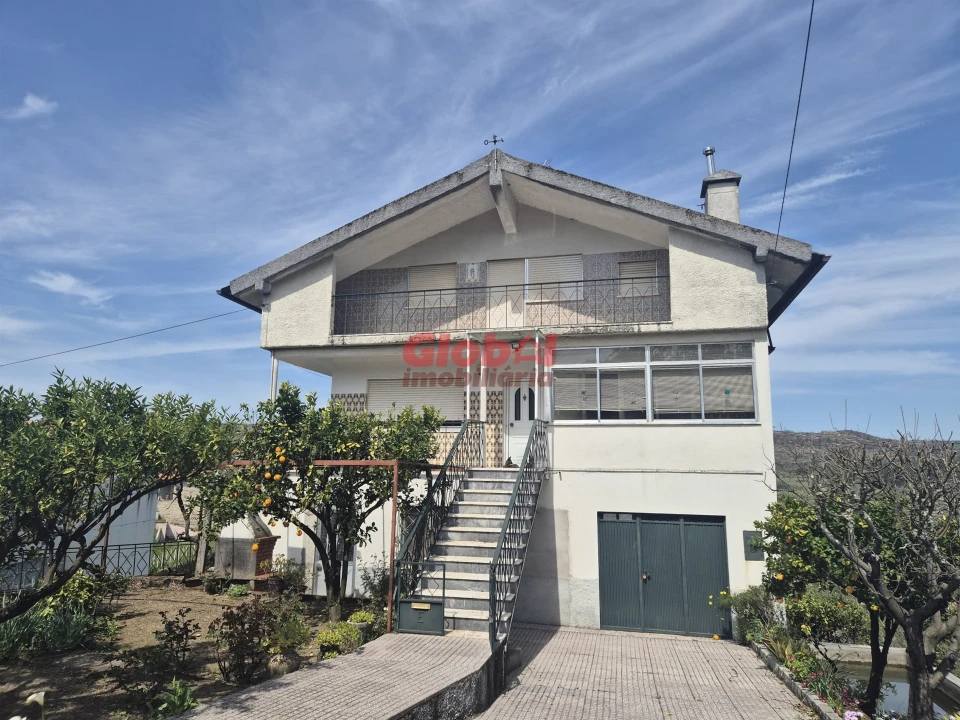 Moradia T4 para Venda em Seixo da Beira Foto 1