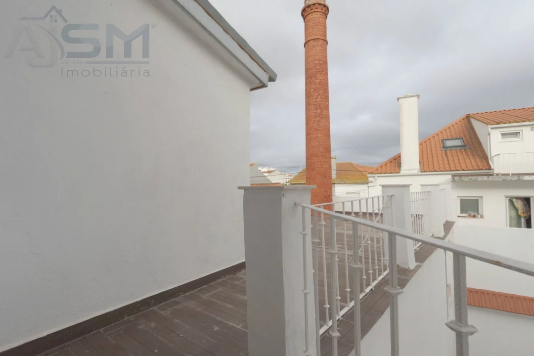 Apartamento T3 para Arrendamento em Bombarral e Vale Covo Foto 3