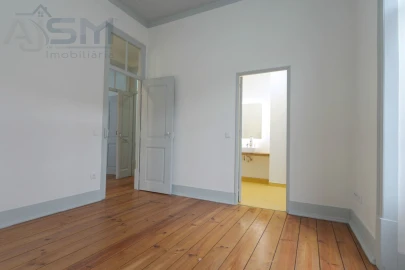 Apartamento T3 para Arrendamento em Bombarral e Vale Covo