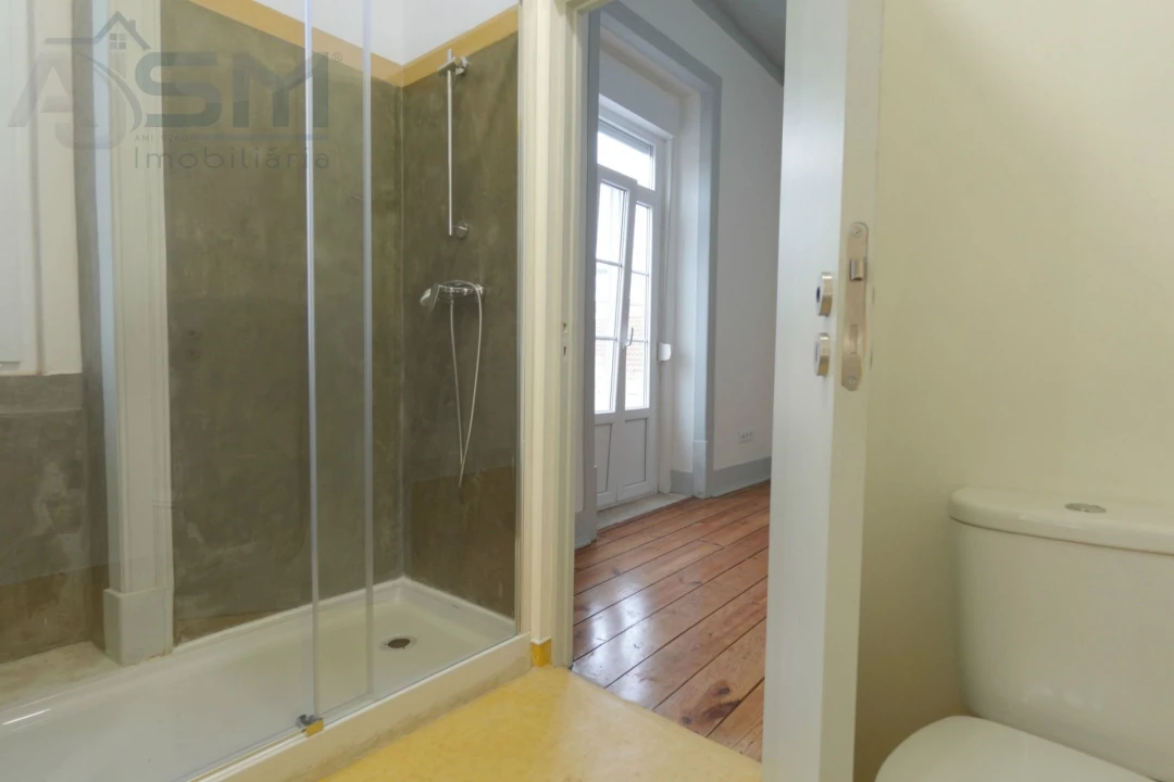 Apartamento T3 para Arrendamento em Bombarral e Vale Covo Foto 11