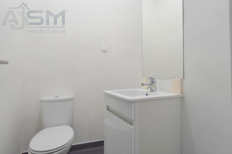 Apartamento T3 para Arrendamento em Bombarral e Vale Covo Foto 16