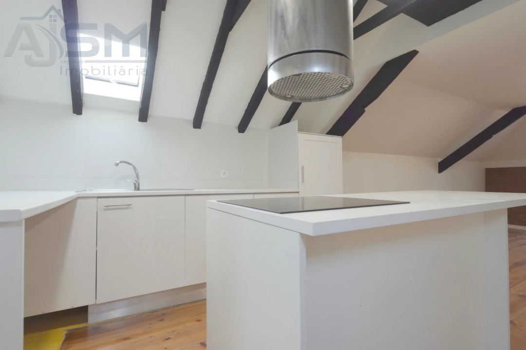 Apartamento T1 para Arrendamento em Bombarral e Vale Covo Foto 3