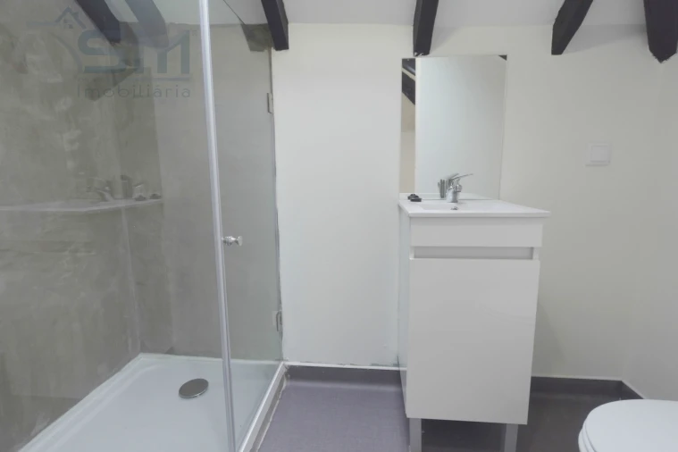 Apartamento T1 para Arrendamento em Bombarral e Vale Covo Foto 10