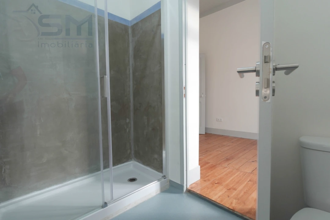 Apartamento T3 para Arrendamento em Bombarral e Vale Covo Foto 6