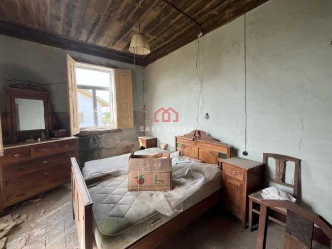 Moradia T4 para Venda em Espinho Foto 11