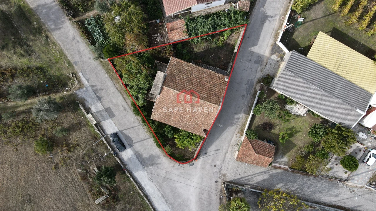 Moradia T4 para Venda em Espinho Foto 2