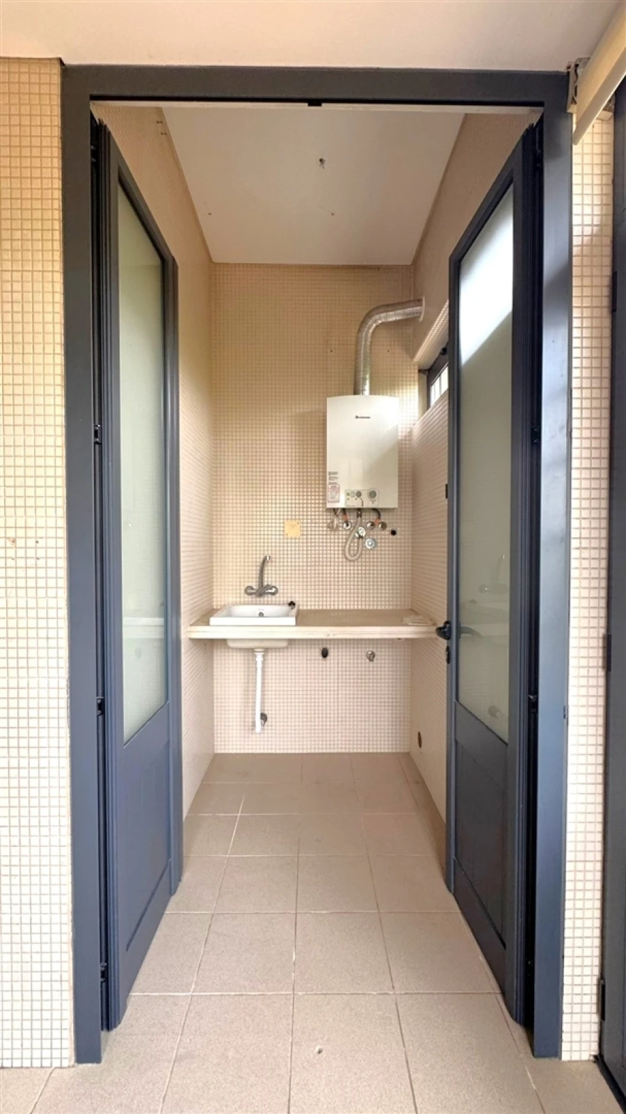 Apartamento T3 para Arrendamento em Arcozelo Foto 2