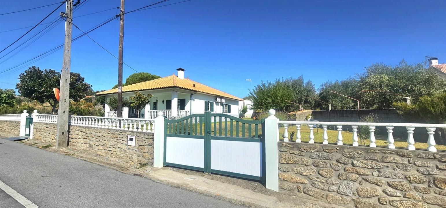 Moradia T0 para Venda em Aldeia do Bispo, Águas e Aldeia de João Pires Foto 38
