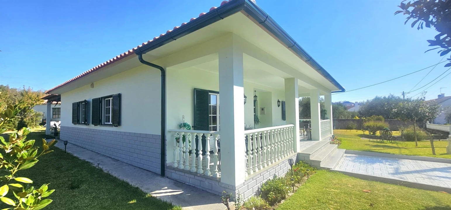 Moradia T0 para Venda em Aldeia do Bispo, Águas e Aldeia de João Pires Foto 91