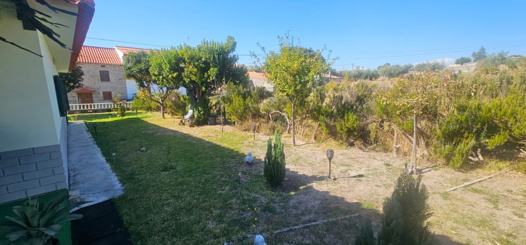Moradia T0 para Venda em Aldeia do Bispo, Águas e Aldeia de João Pires Foto 16