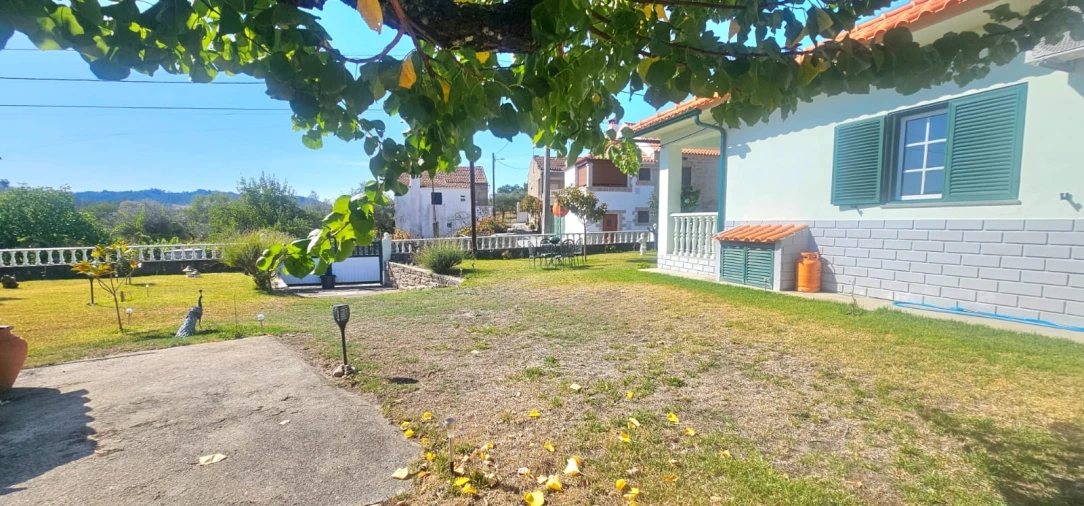 Moradia T0 para Venda em Aldeia do Bispo, Águas e Aldeia de João Pires Foto 73