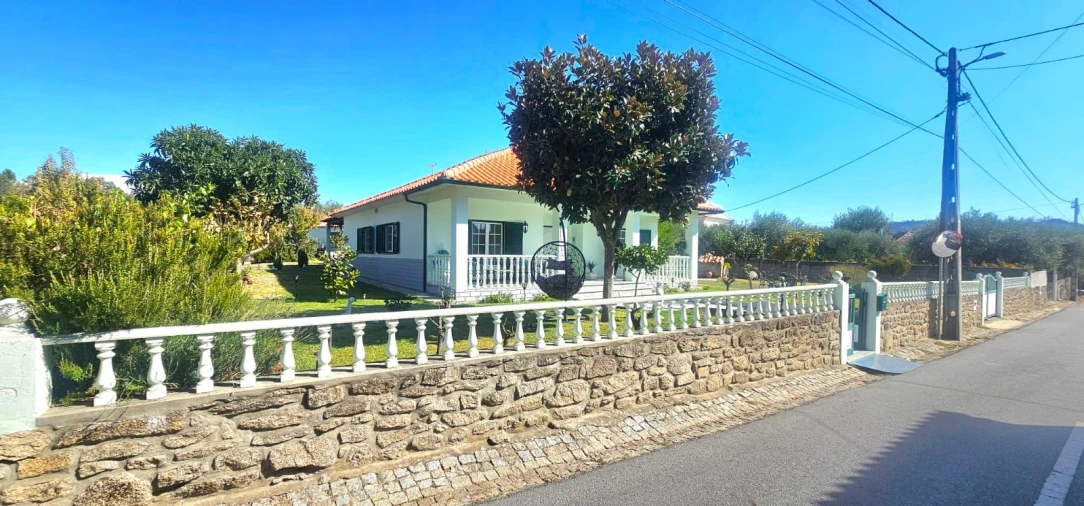 Moradia T0 para Venda em Aldeia do Bispo, Águas e Aldeia de João Pires Foto 3