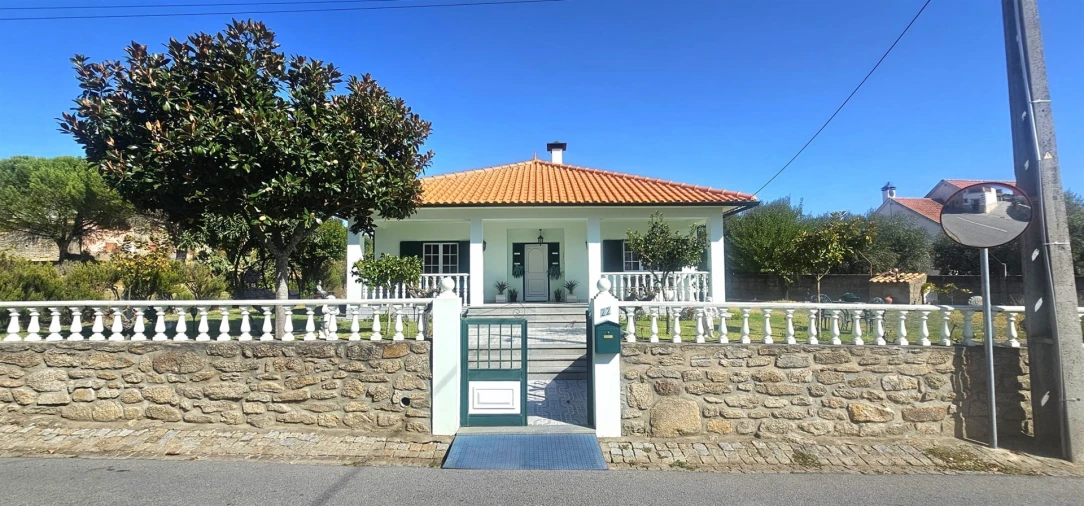 Moradia T0 para Venda em Aldeia do Bispo, Águas e Aldeia de João Pires Foto 6