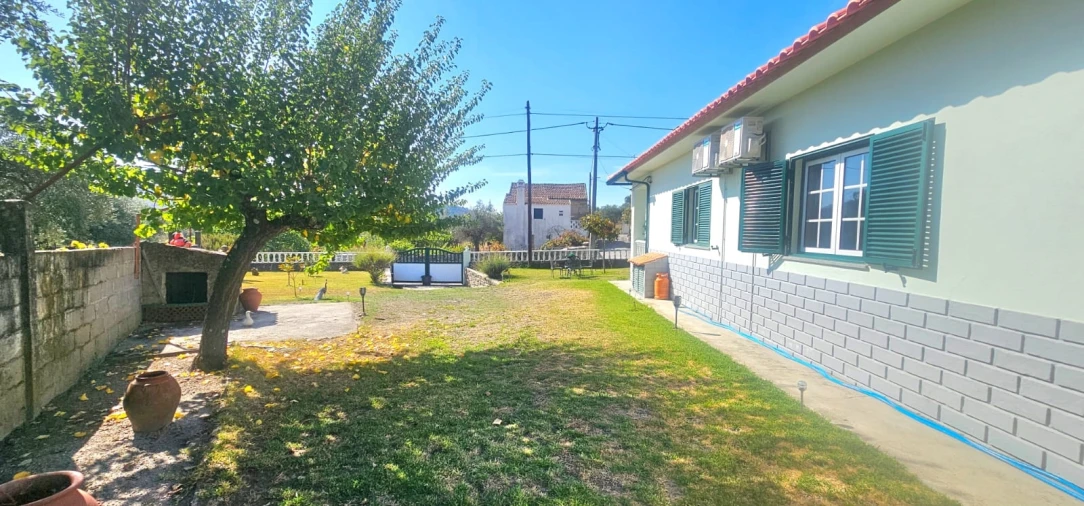 Moradia T0 para Venda em Aldeia do Bispo, Águas e Aldeia de João Pires Foto 29